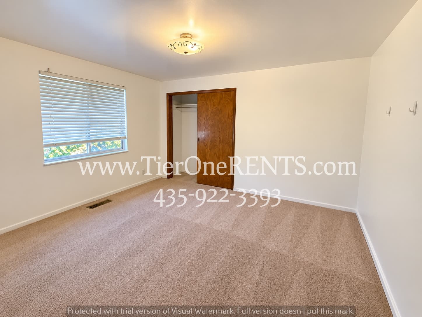 Salt Lake City House: 2105 S Wellington St