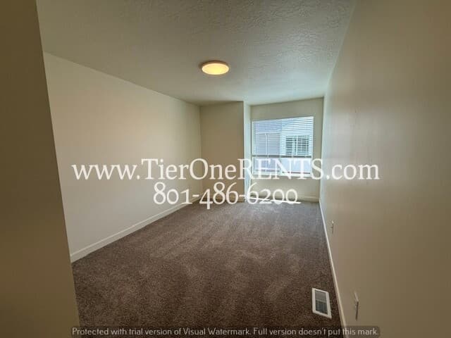 Ogden Townhome: 455 W 1025 S