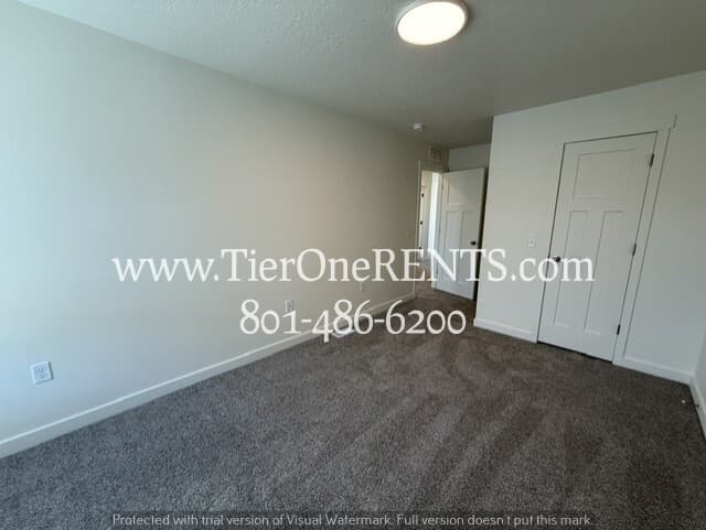 Ogden Townhome: 455 W 1025 S