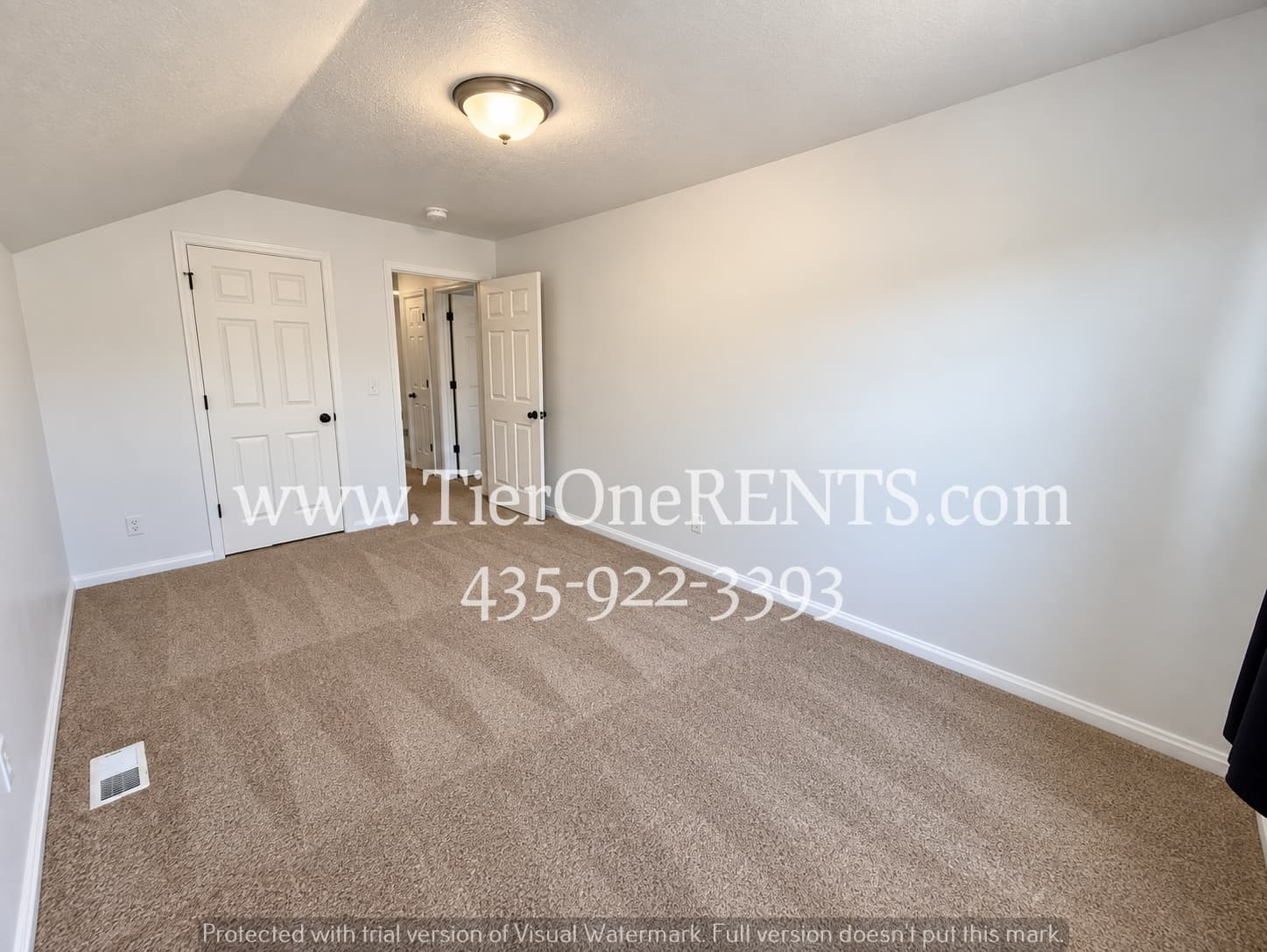 Eagle Mountain House: 1757 E American Way