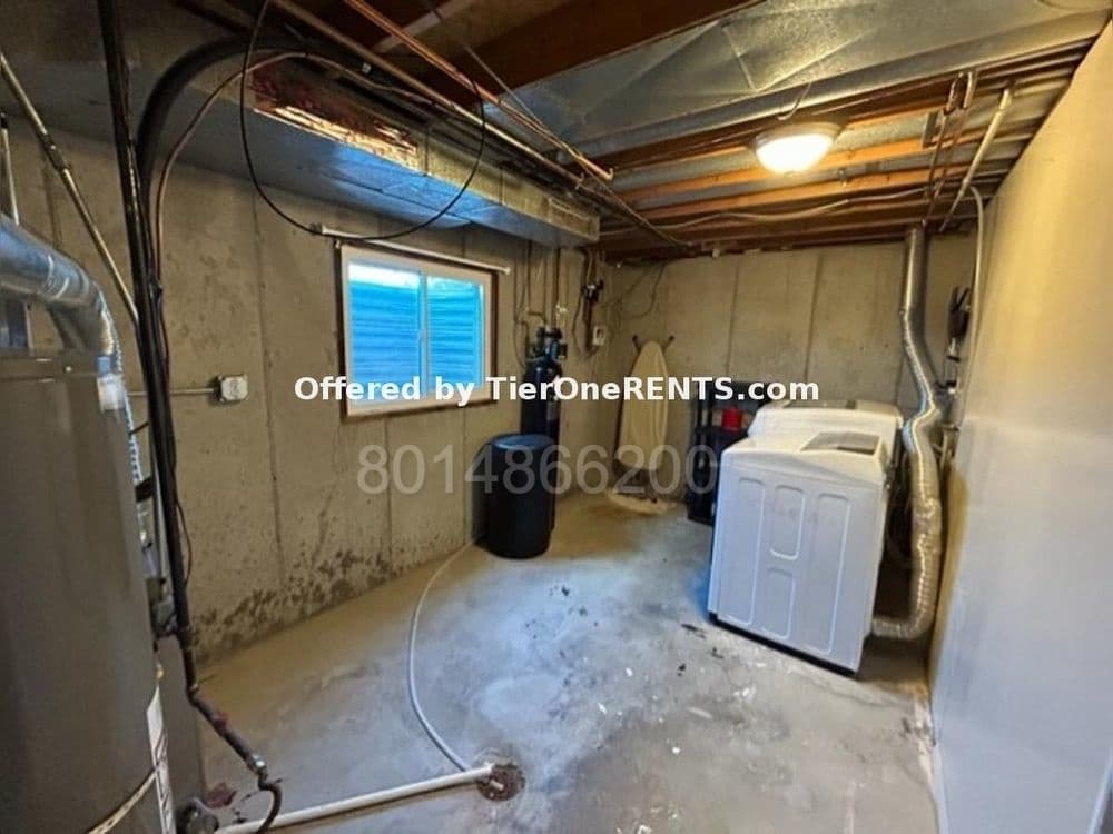 West Valley City House: 5675 W 4360 S