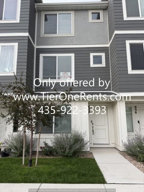 Saratoga Springs Townhome: 958 E Drifter Ln