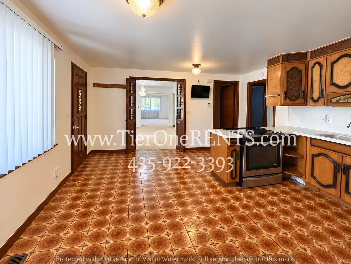 Salt Lake City House: 2105 S Wellington St