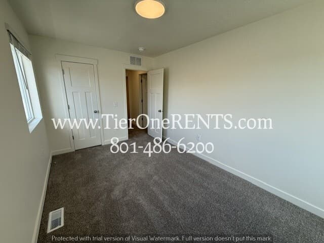 Ogden Townhome: 455 W 1025 S