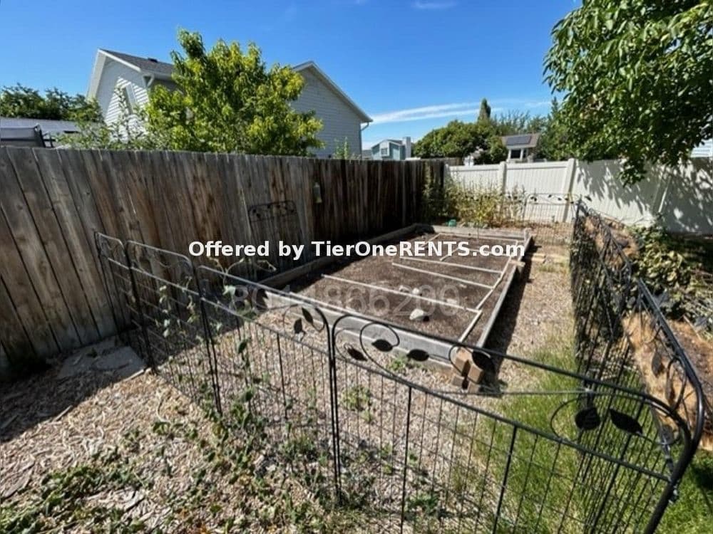 West Valley City House: 5675 W 4360 S