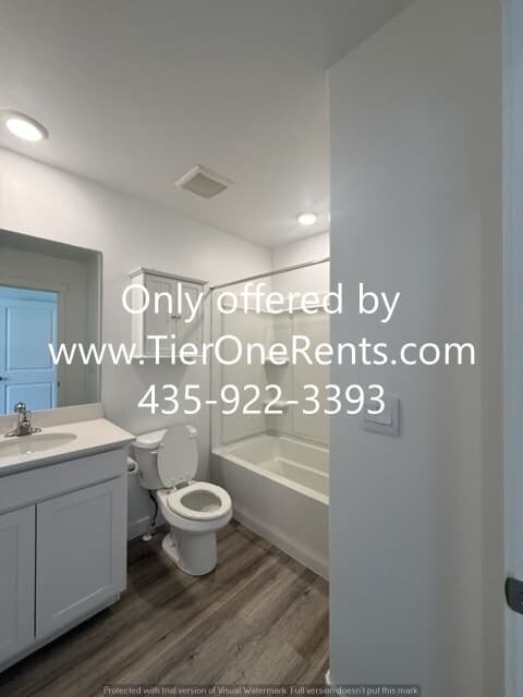 Saratoga Springs Townhome: 958 E Drifter Ln