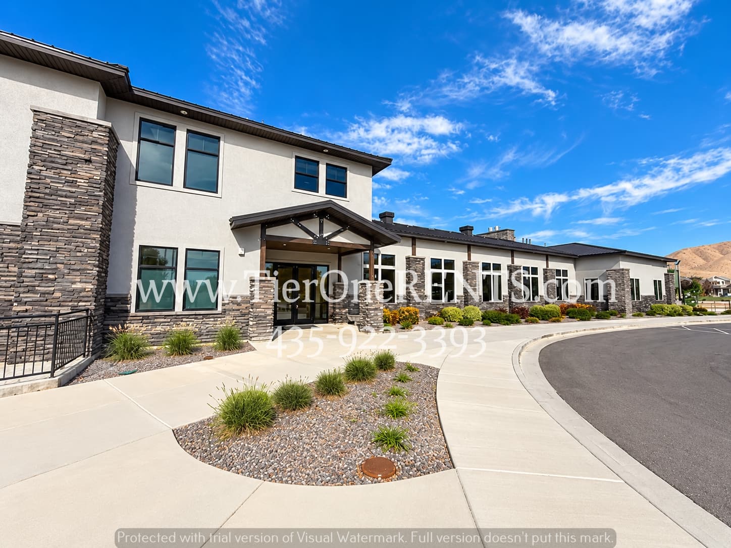 Eagle Mountain House: 1757 E American Way