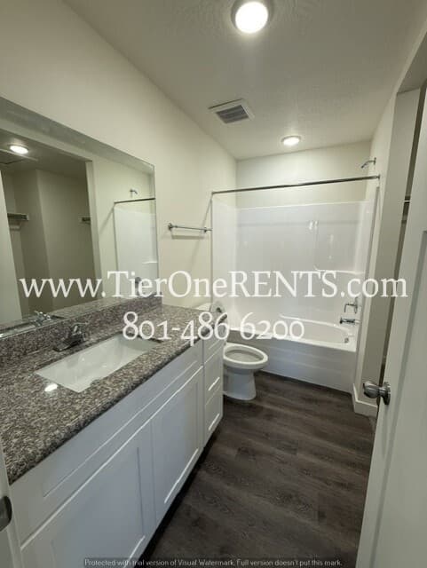 Ogden House: 451 W 1025 S