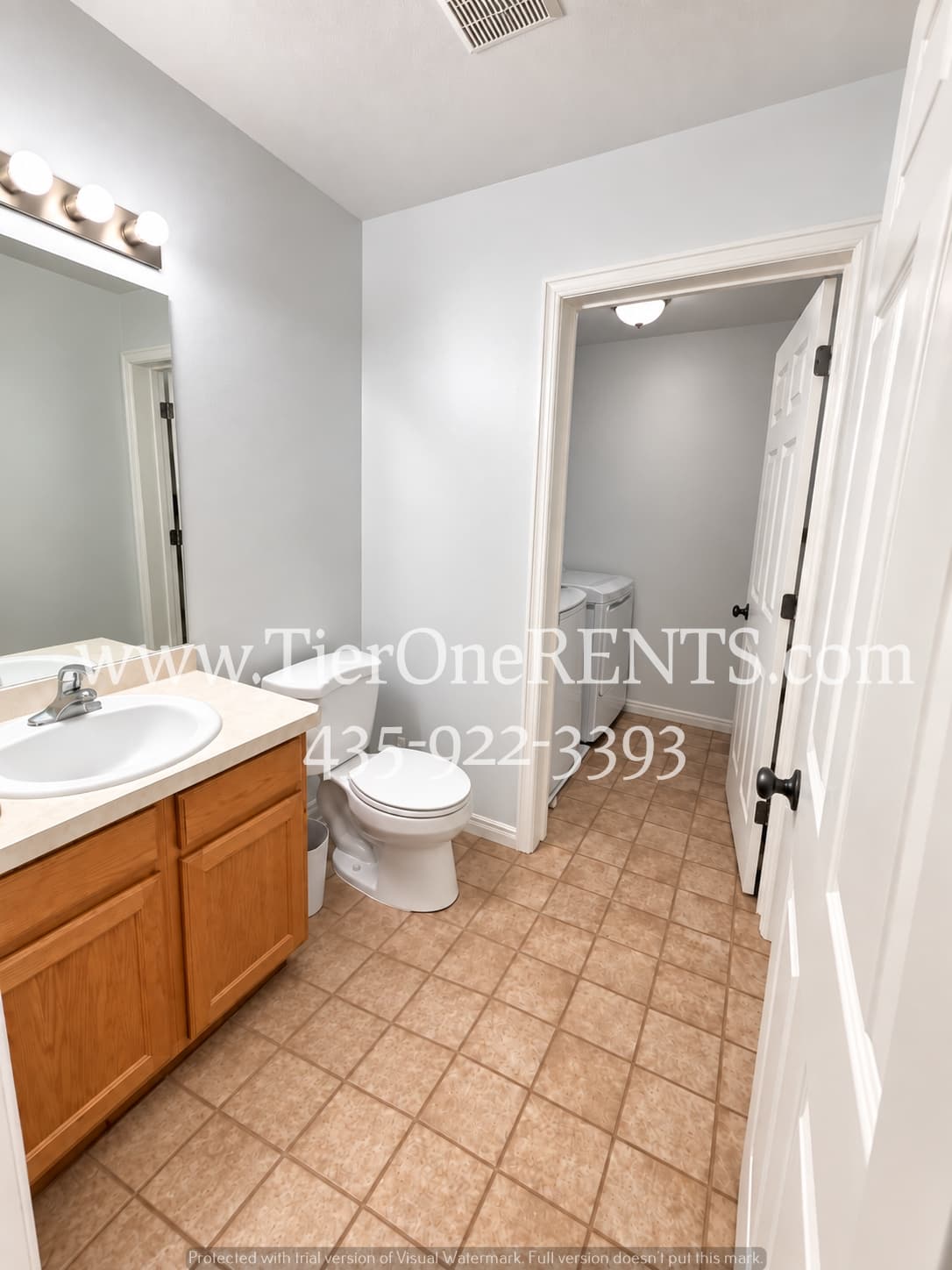 Eagle Mountain House: 1757 E American Way