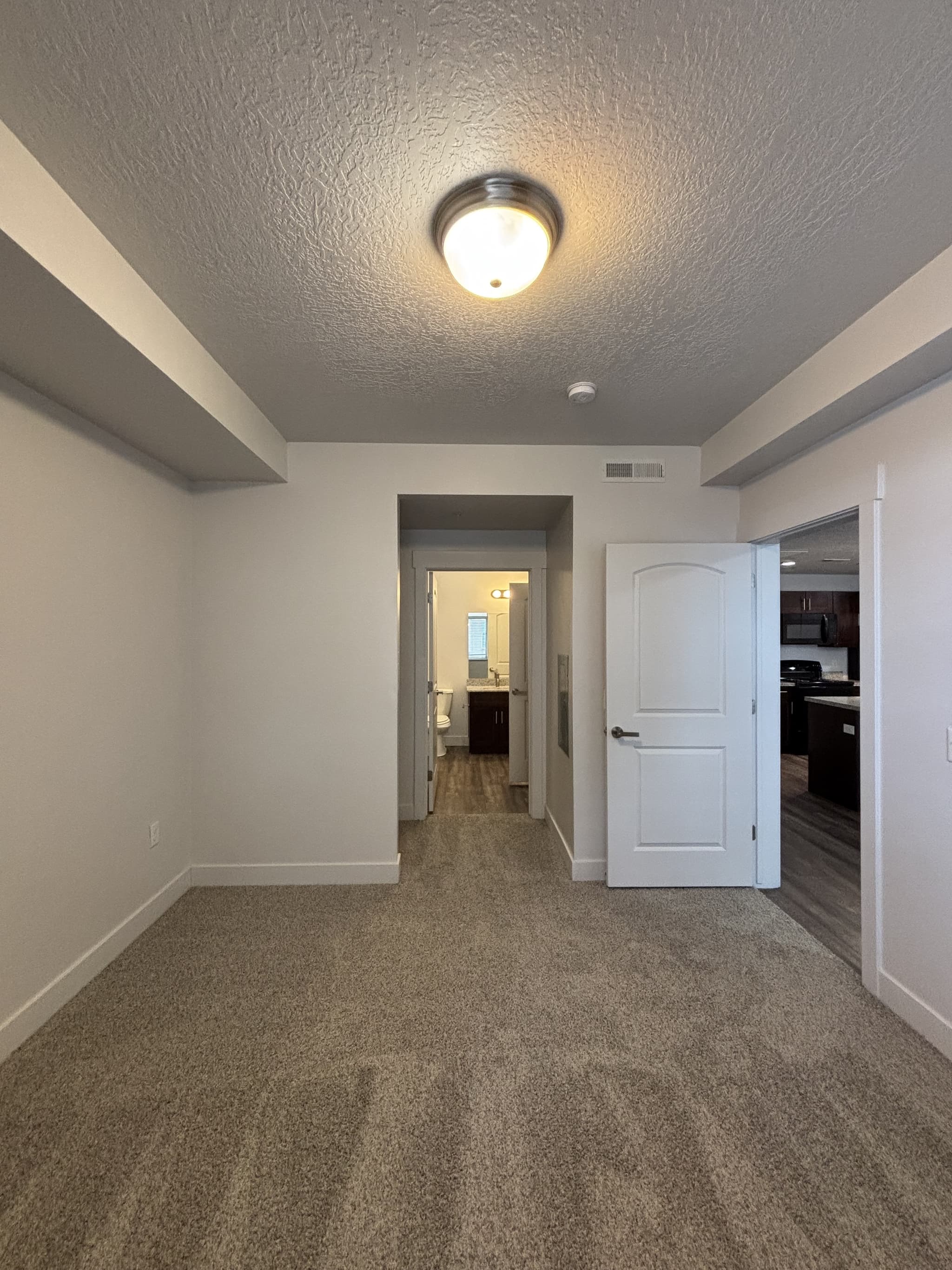 Clearfield Apartment: 70 S State St