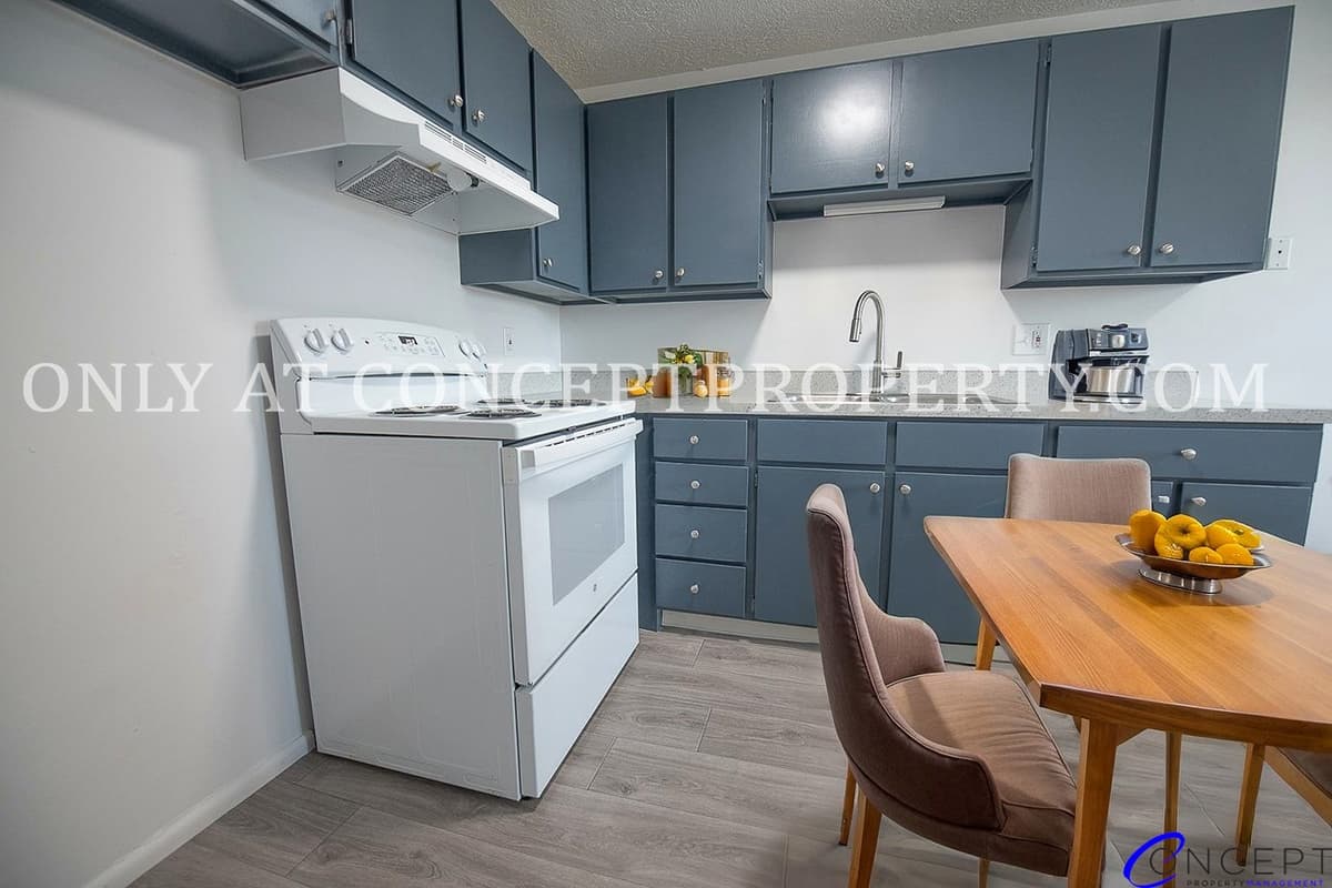 Clearfield Apartment: 1080 S 1500 E
