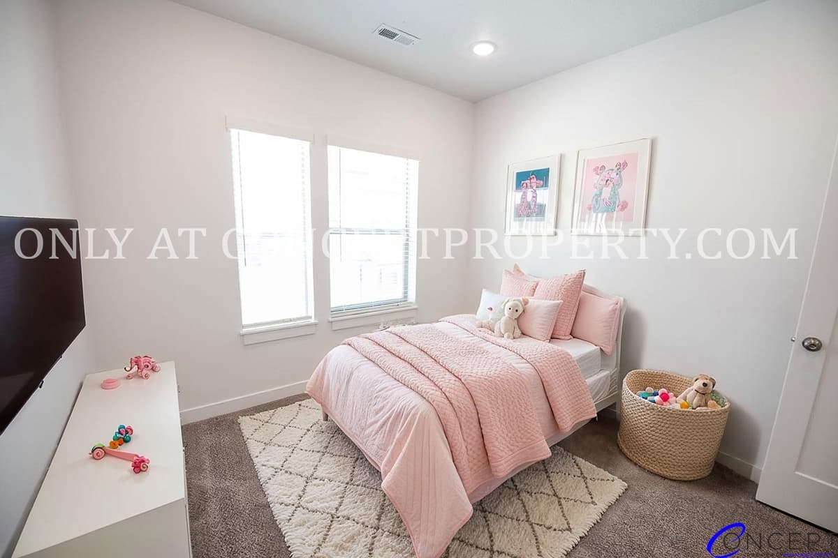 Ogden Townhome: 643 12th St