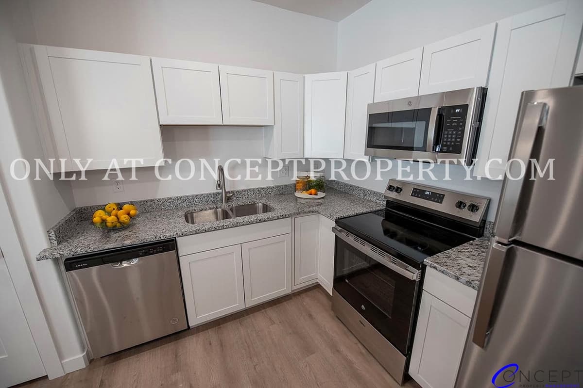 Ogden Townhome: 643 12th St