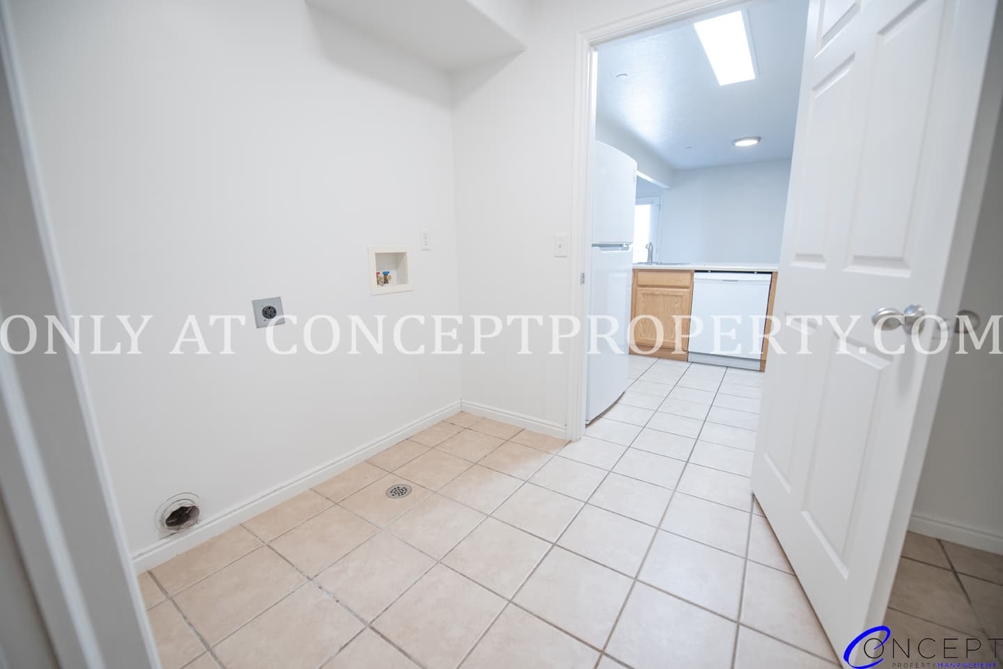Ogden Apartment: 374 E 5450 S
