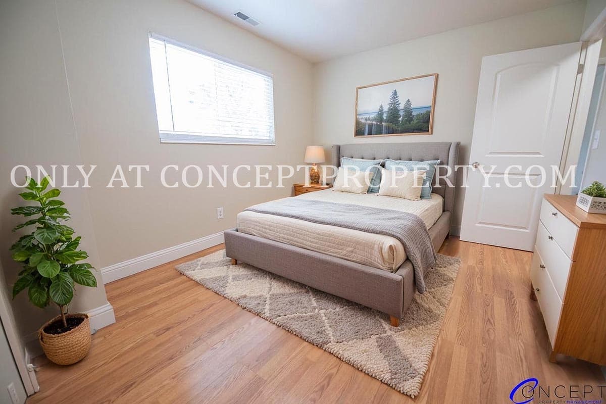 North Salt Lake Apartment: 100 S Orchard Dr