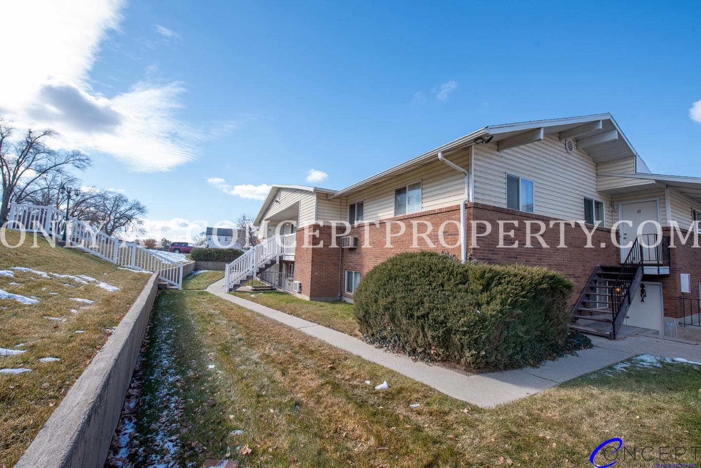 North Salt Lake Apartment: 100 S Orchard Dr