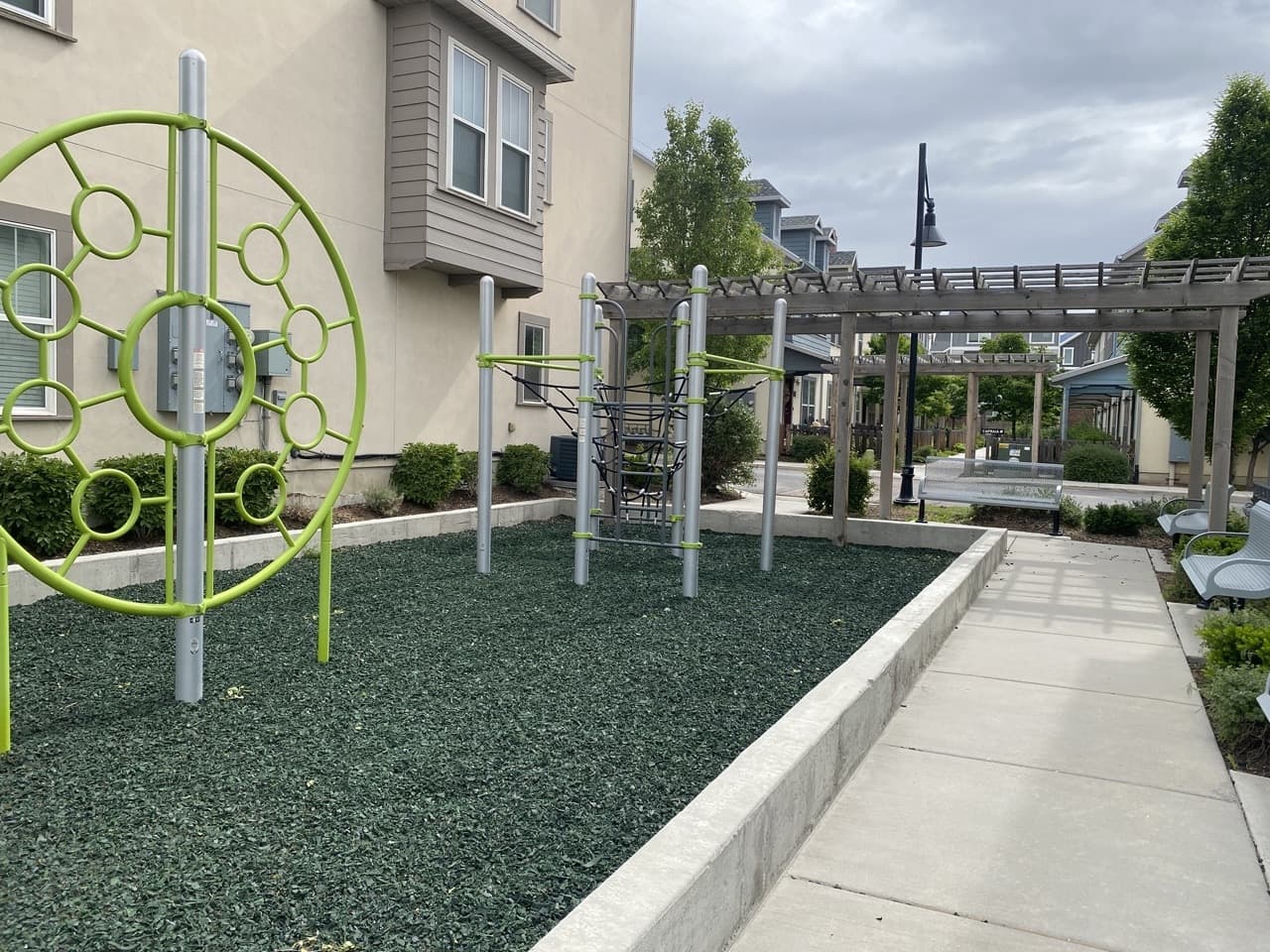 Midvale Condo: 863 W Chiva Ct