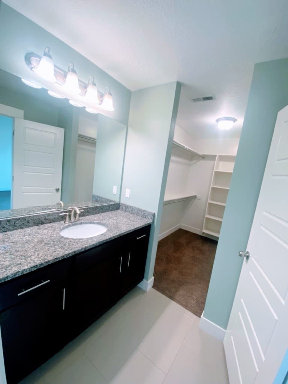 Midvale Condo: 863 W Chiva Ct