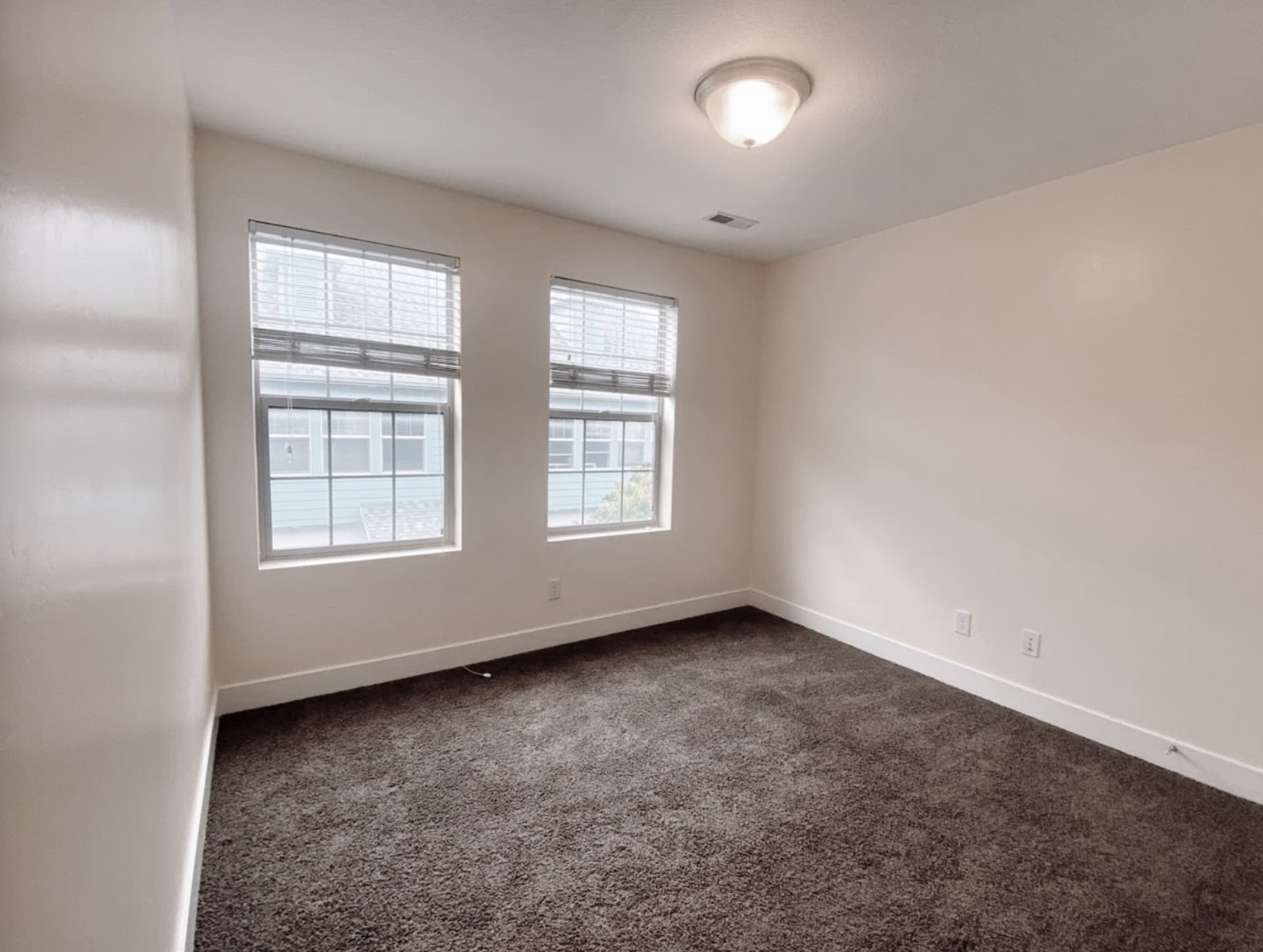 Midvale Condo: 863 W Chiva Ct