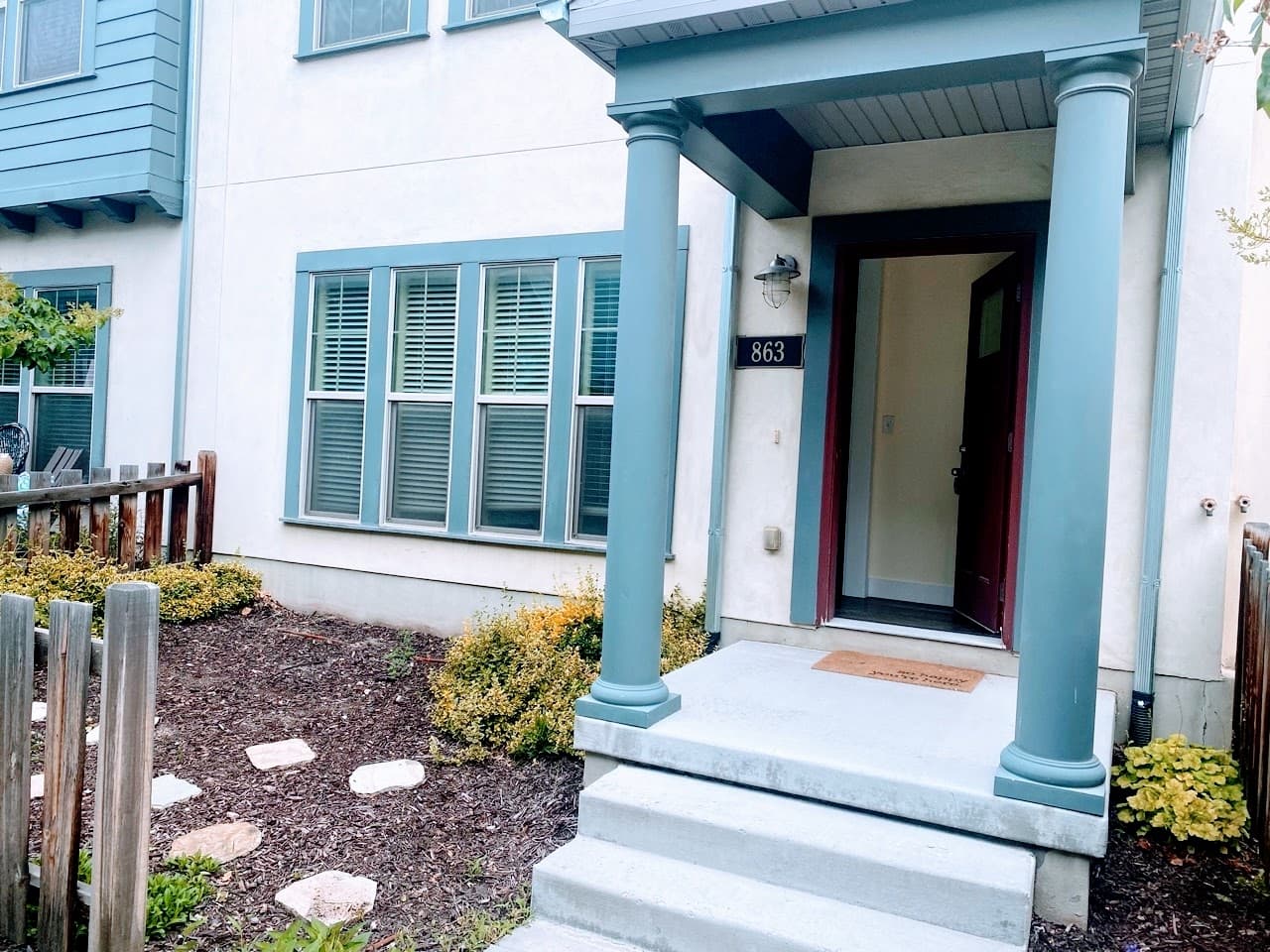 Midvale Condo: 863 W Chiva Ct