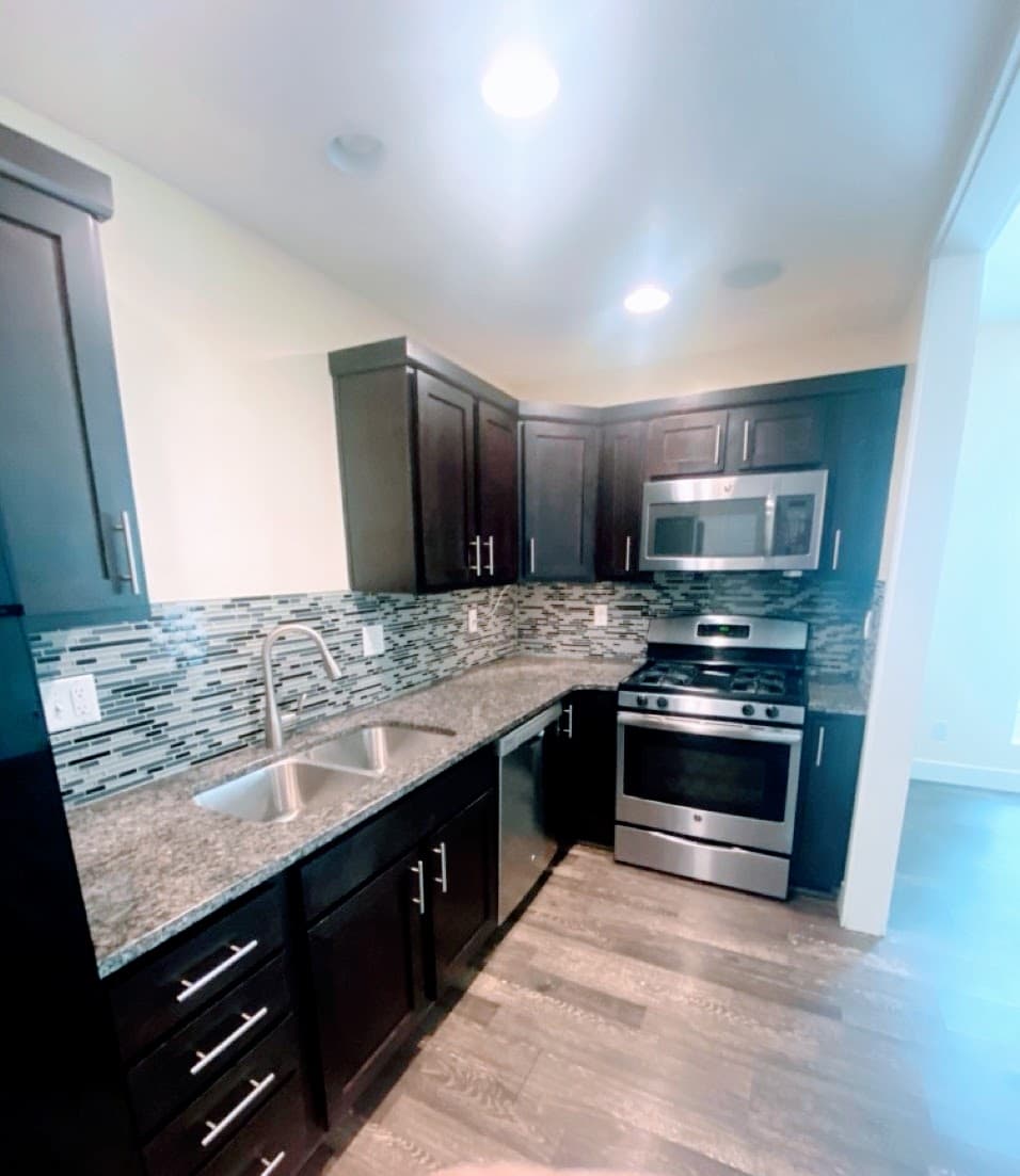 Midvale Condo: 863 W Chiva Ct
