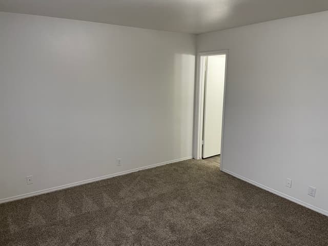 Taylorsville Townhome: 5287 S Dewberry Ln