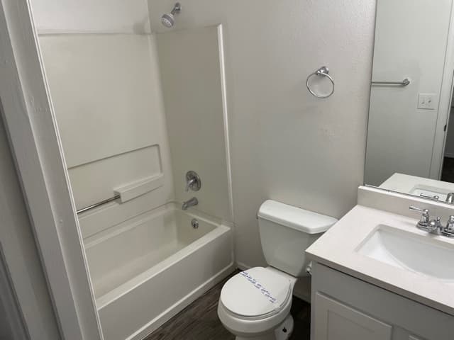 Taylorsville Townhome: 5287 S Dewberry Ln