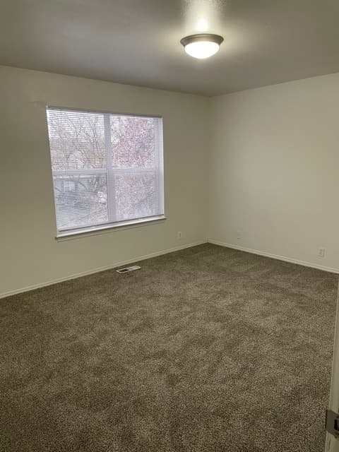 Taylorsville Townhome: 5287 S Dewberry Ln