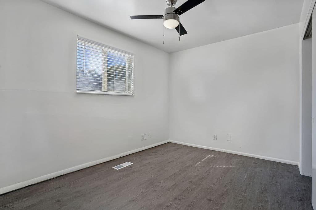 Ogden Apartment: 3290 Van Buren Ave
