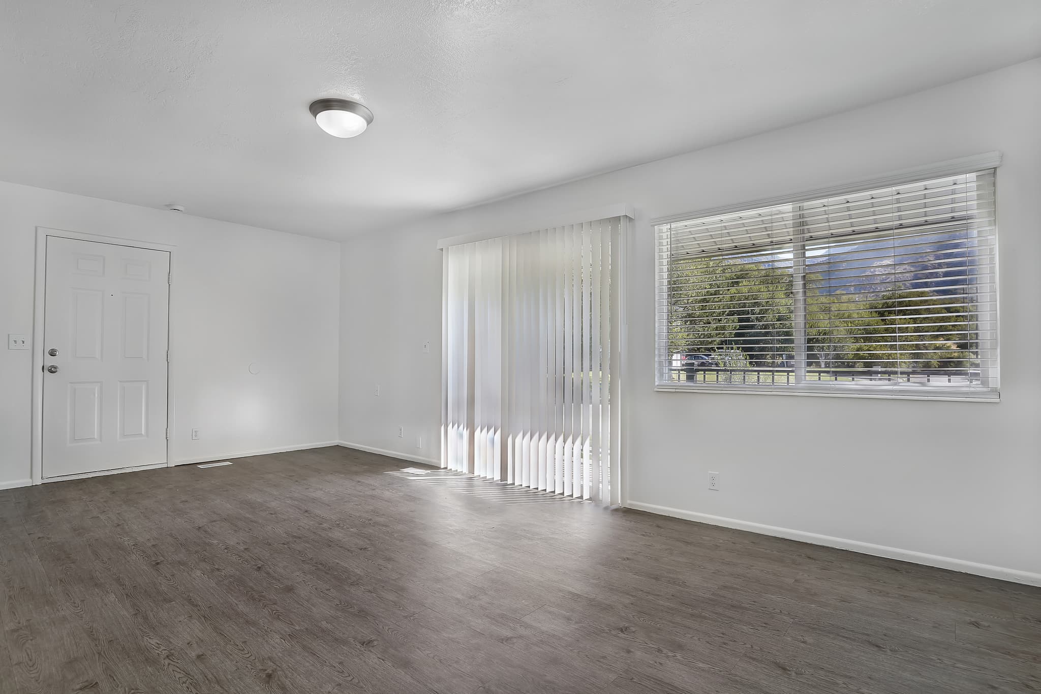 Ogden Apartment: 3091 Eccles Ave