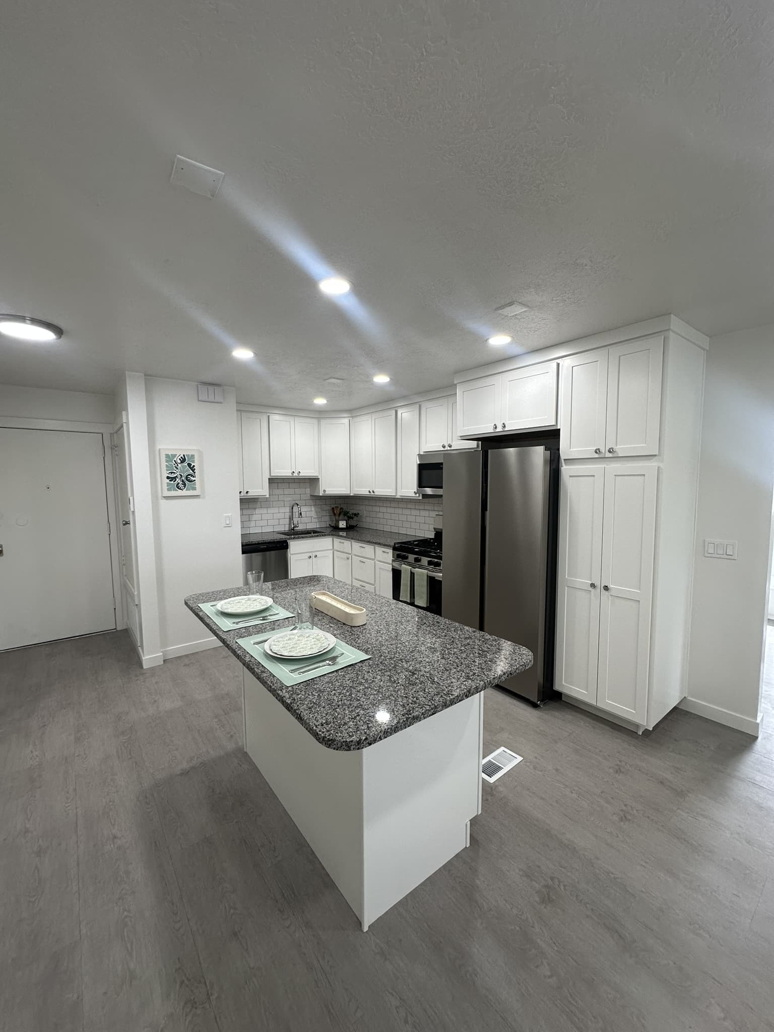 Ogden Apartment: 3290 Van Buren Ave