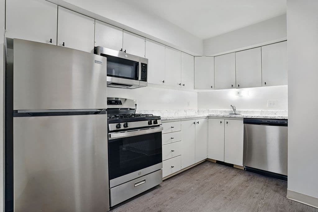 Ogden Apartment: 3290 Van Buren Ave