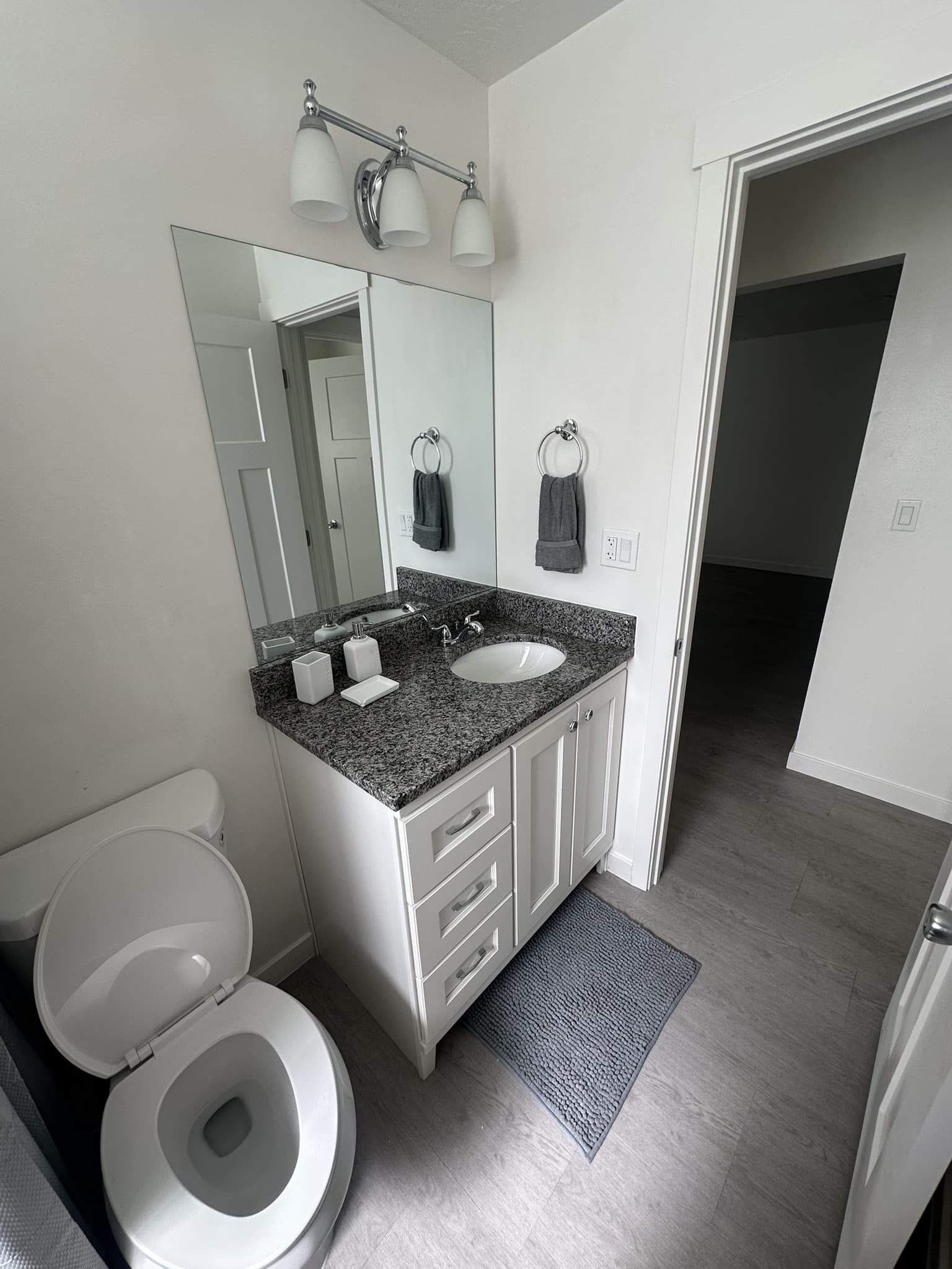 Ogden Apartment: 3290 Van Buren Ave