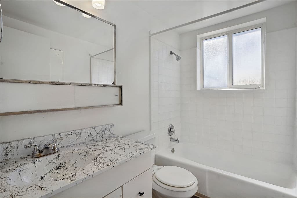 Ogden Apartment: 3290 Van Buren Ave