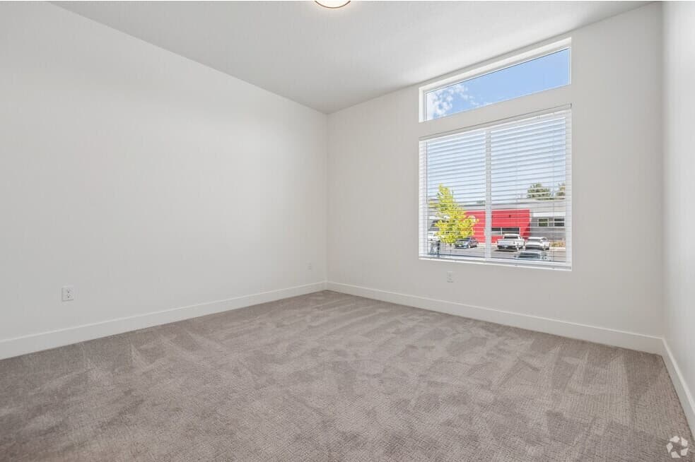 Layton Apartment: 2525 N Hill Field Rd