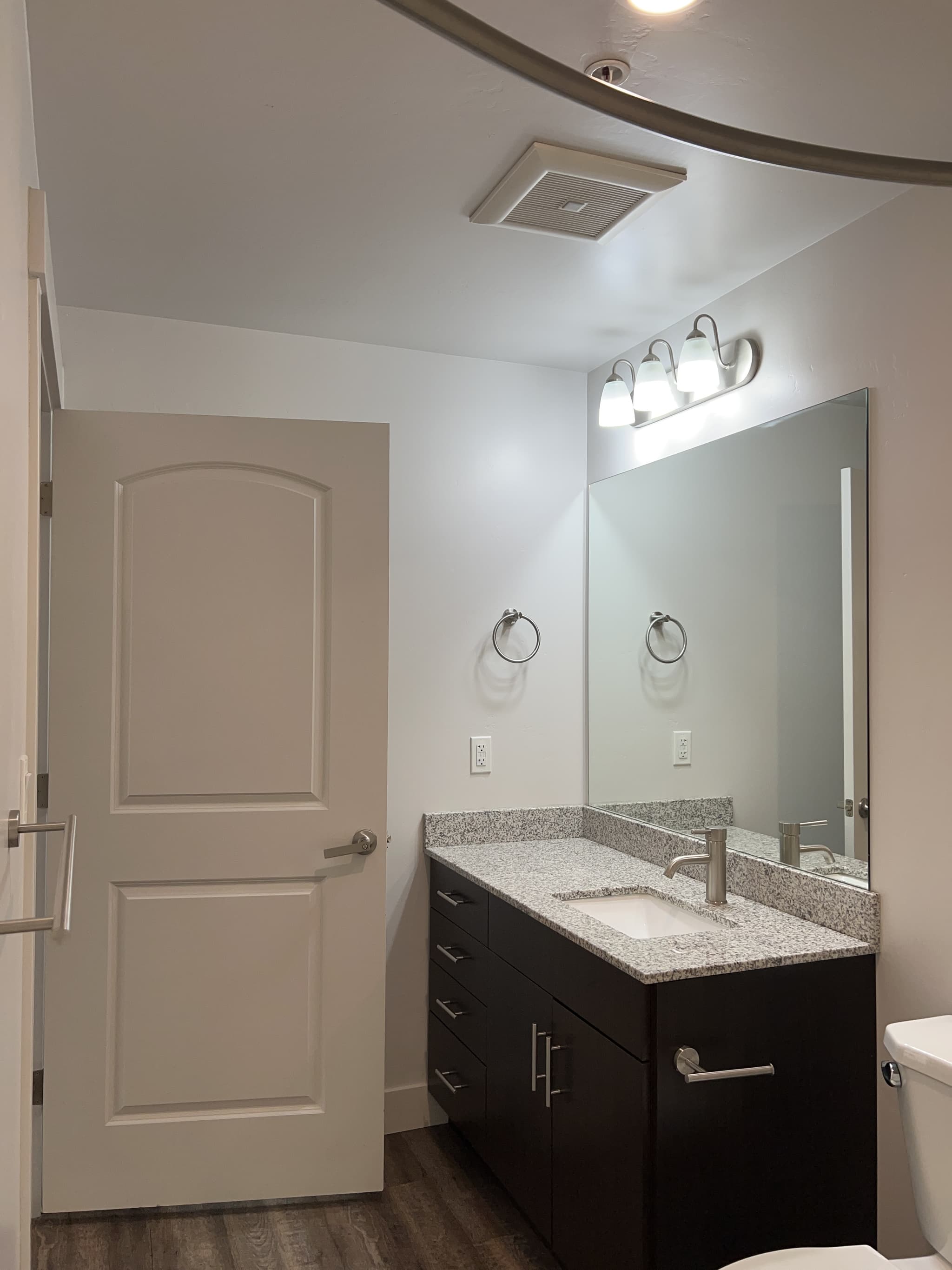 St George Apartment: 514 S 1990 E