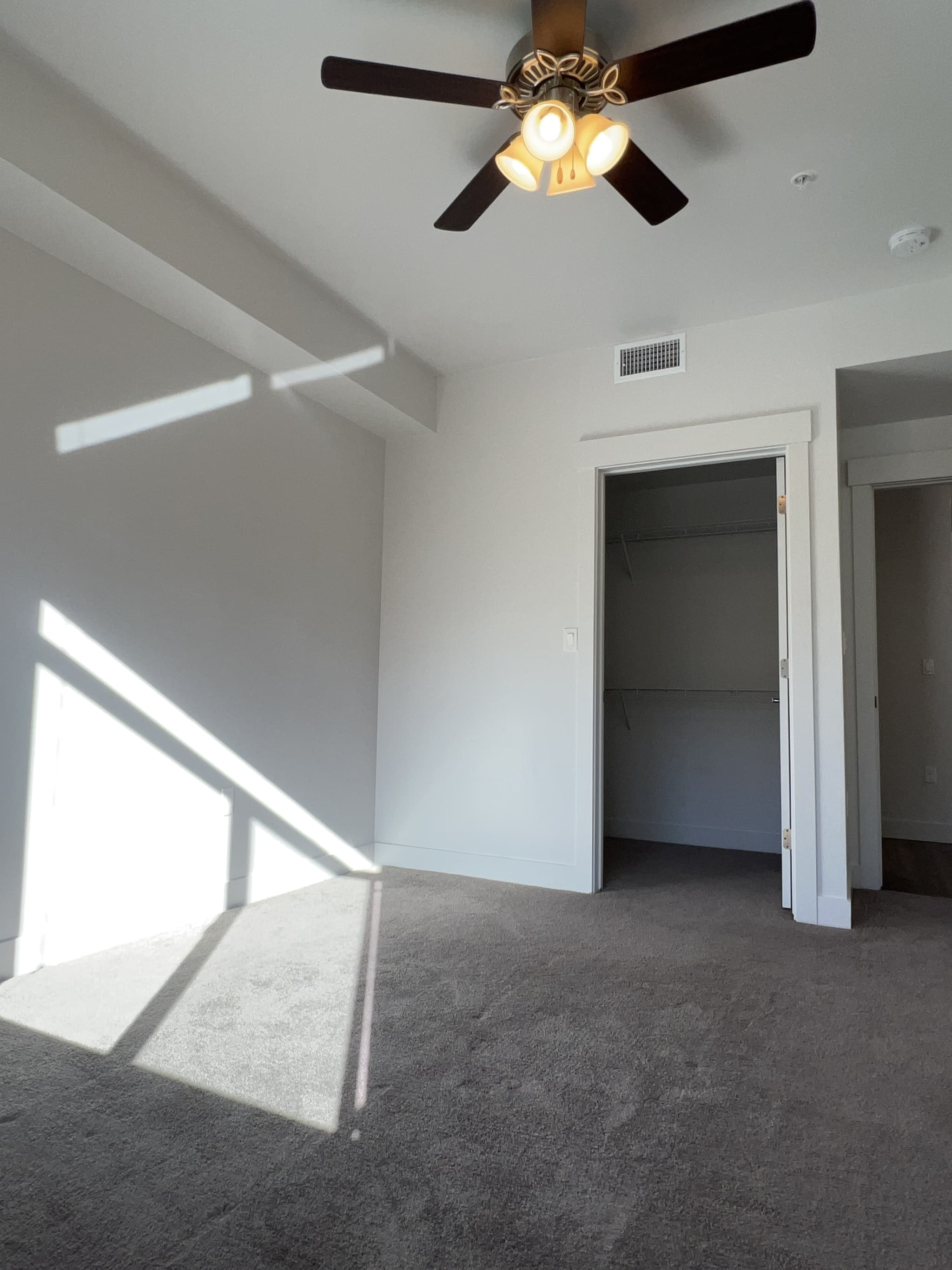 St George Apartment: 514 S 1990 E