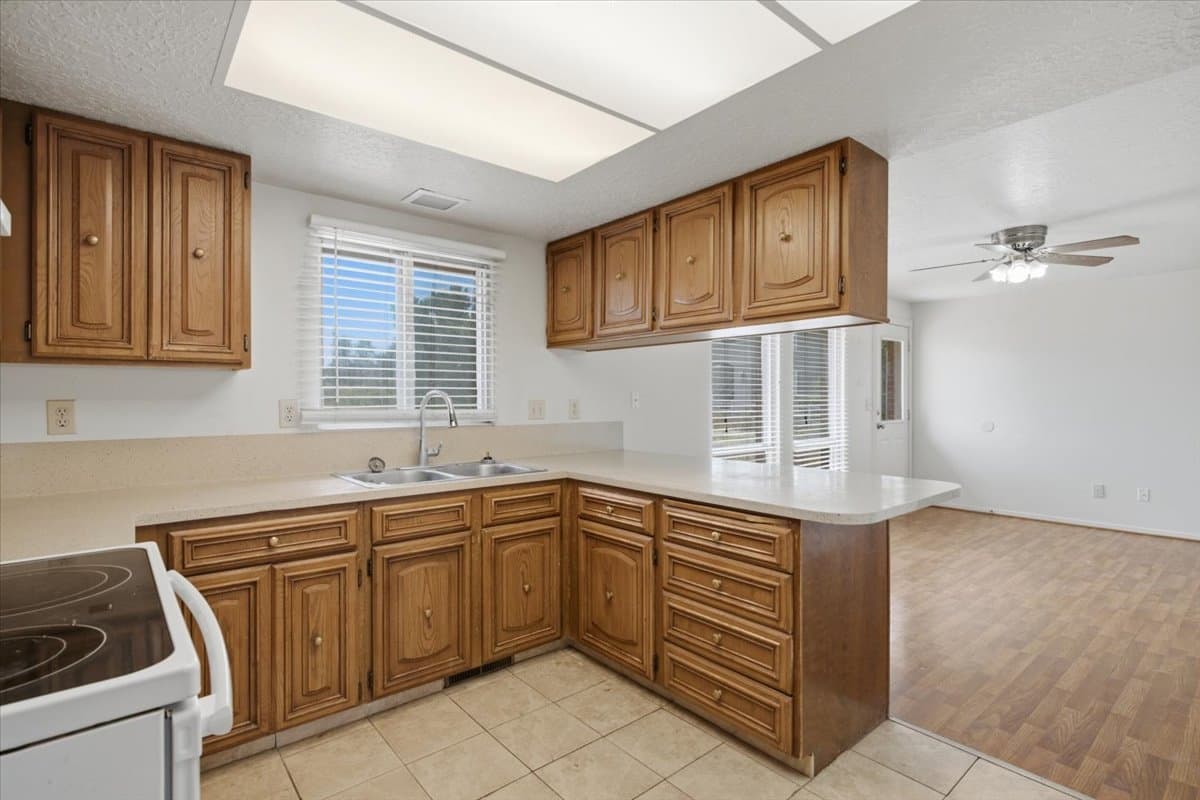 West Haven House: 3548 South Midland Drive