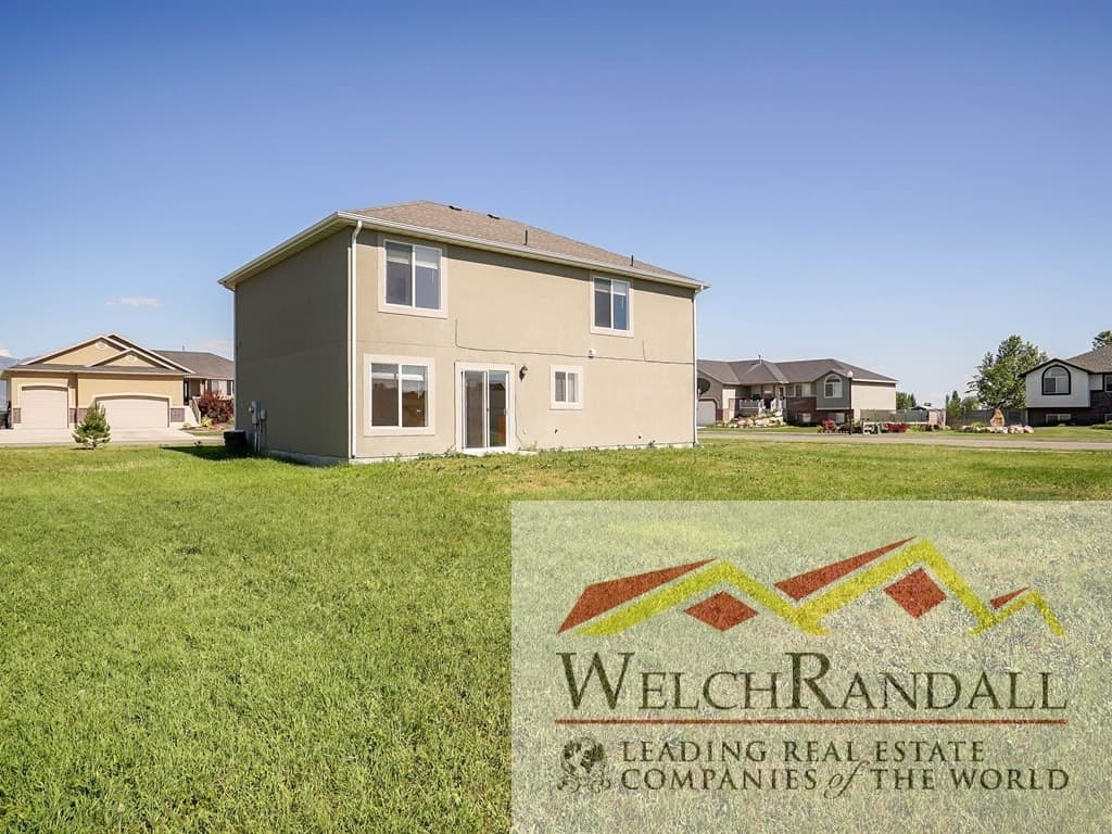 Syracuse House: 2380 S 3340 W