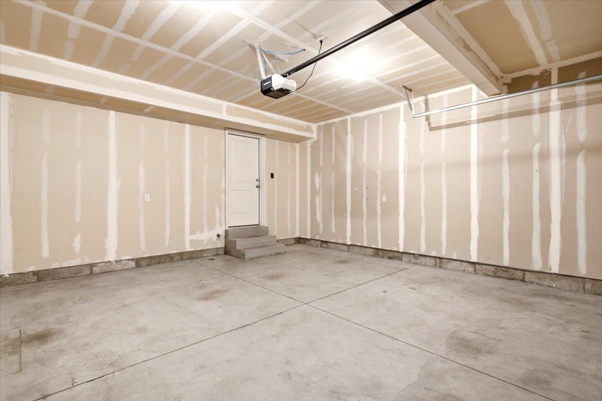 Roy Townhome: 4173 S 2825 W