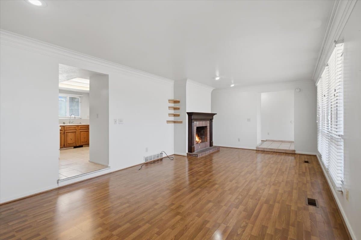West Haven House: 3548 South Midland Drive
