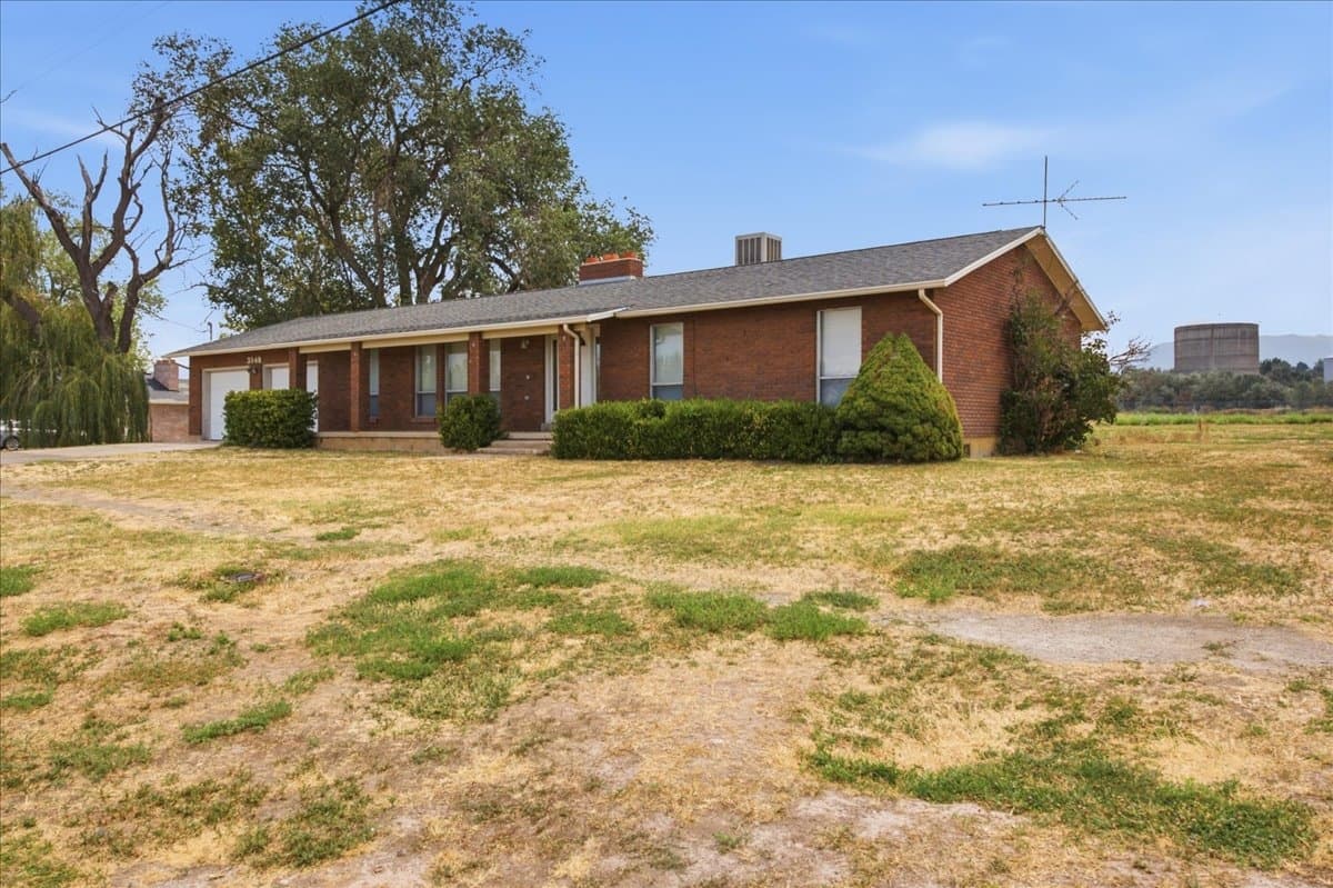 West Haven House: 3548 South Midland Drive