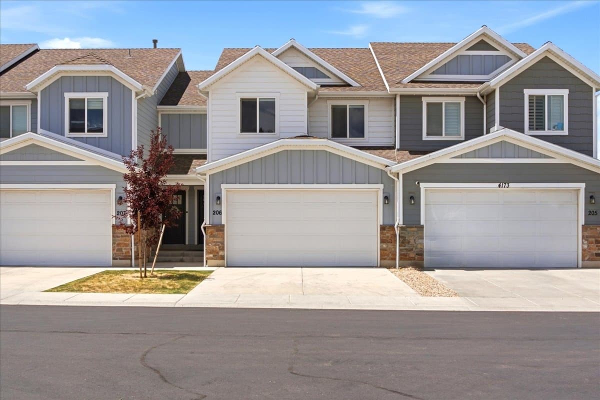Roy Townhome: 4173 S 2825 W