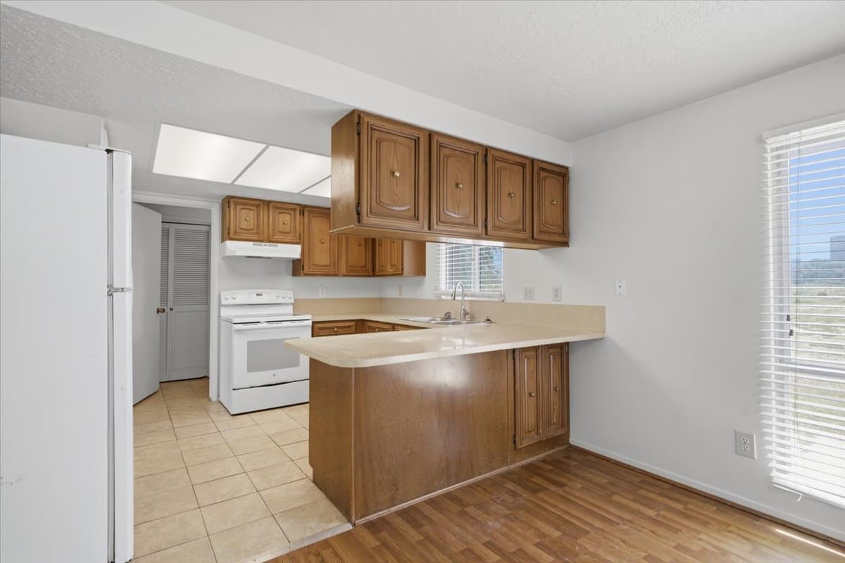 West Haven House: 3548 South Midland Drive