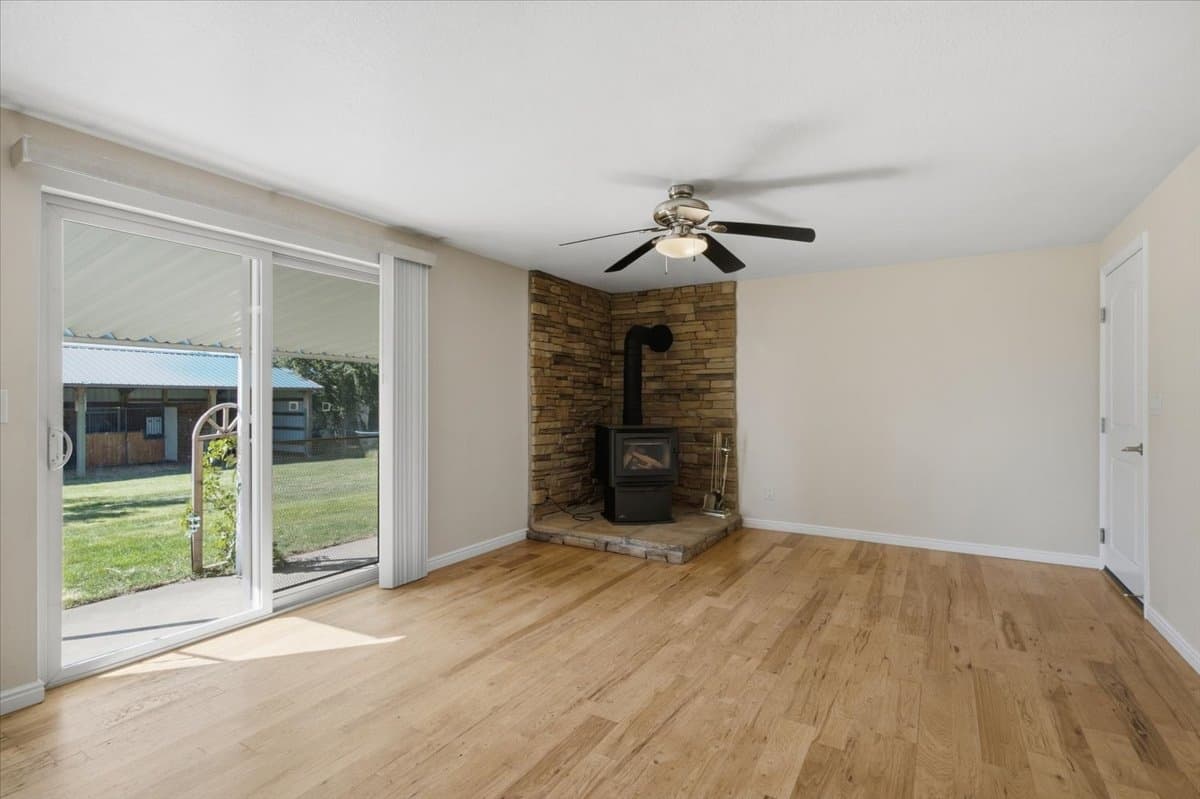 Hooper House: 4125 S 5500 W