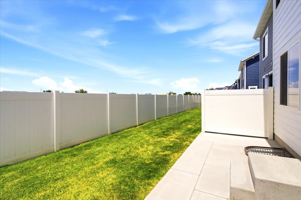Roy Townhome: 4173 S 2825 W