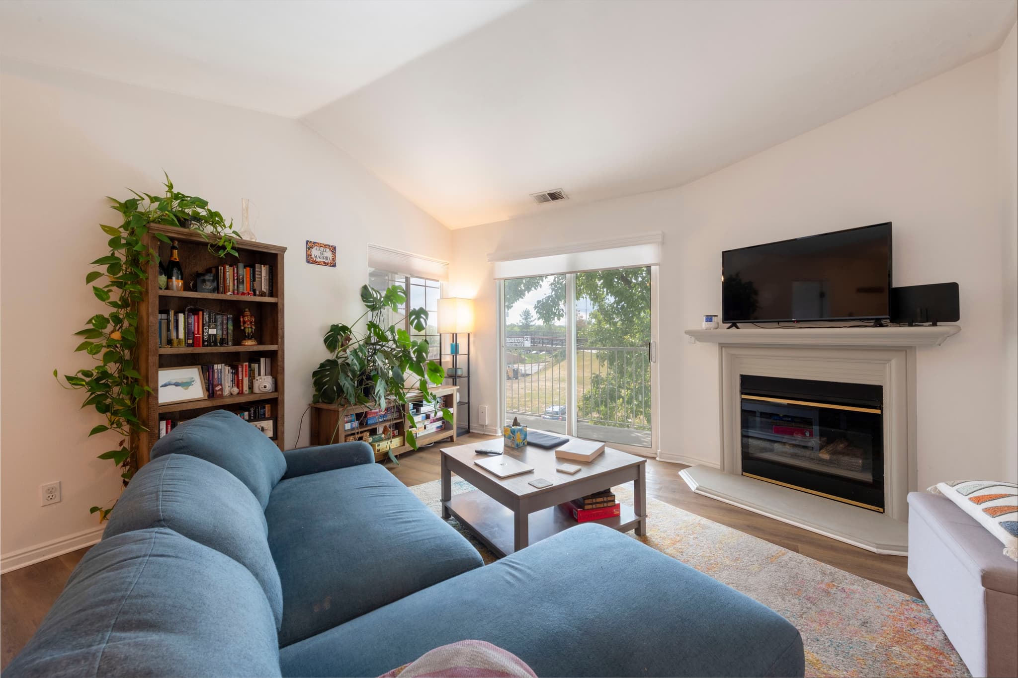 West Valley City Apartment: 978 W Big River Ct