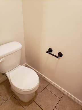 Clearfield Townhome: 930 S 550 E