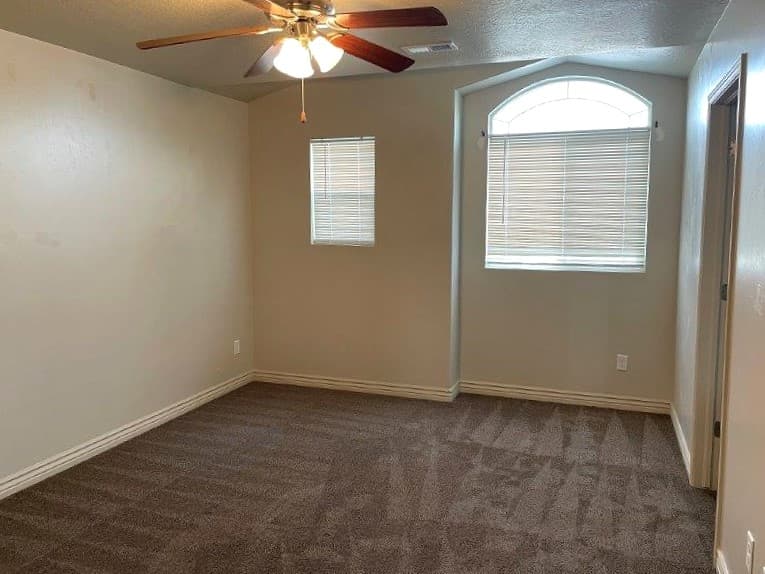 Ogden Townhome: 2378 S Knights Way
