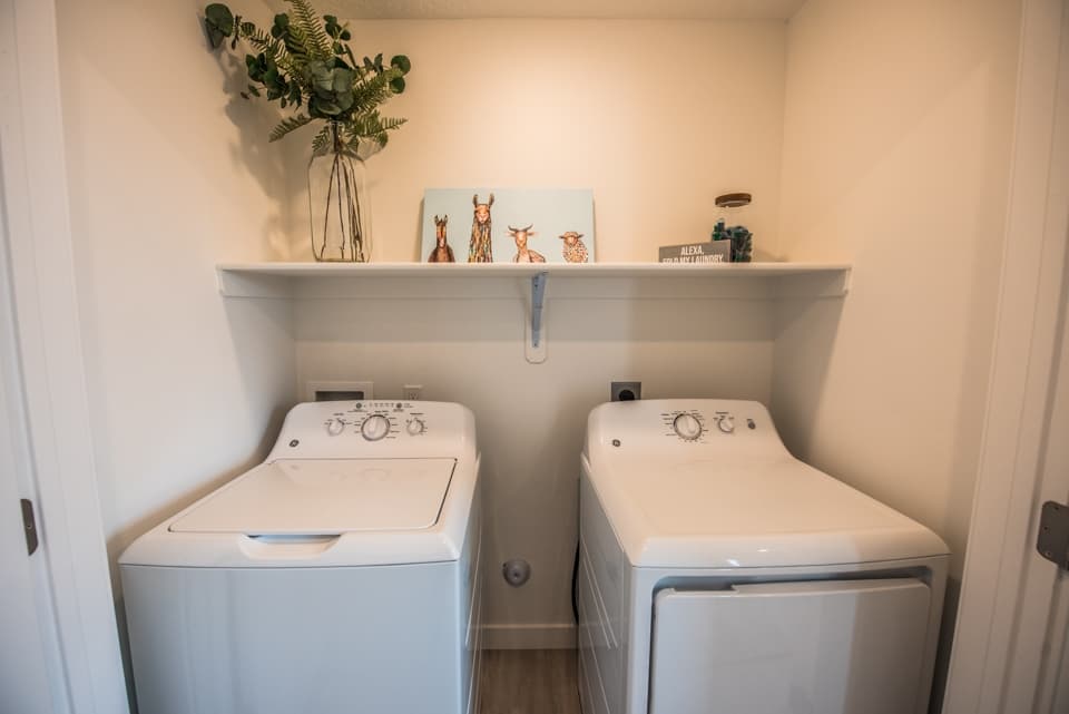 Ogden Townhome: 555 E 3860 S